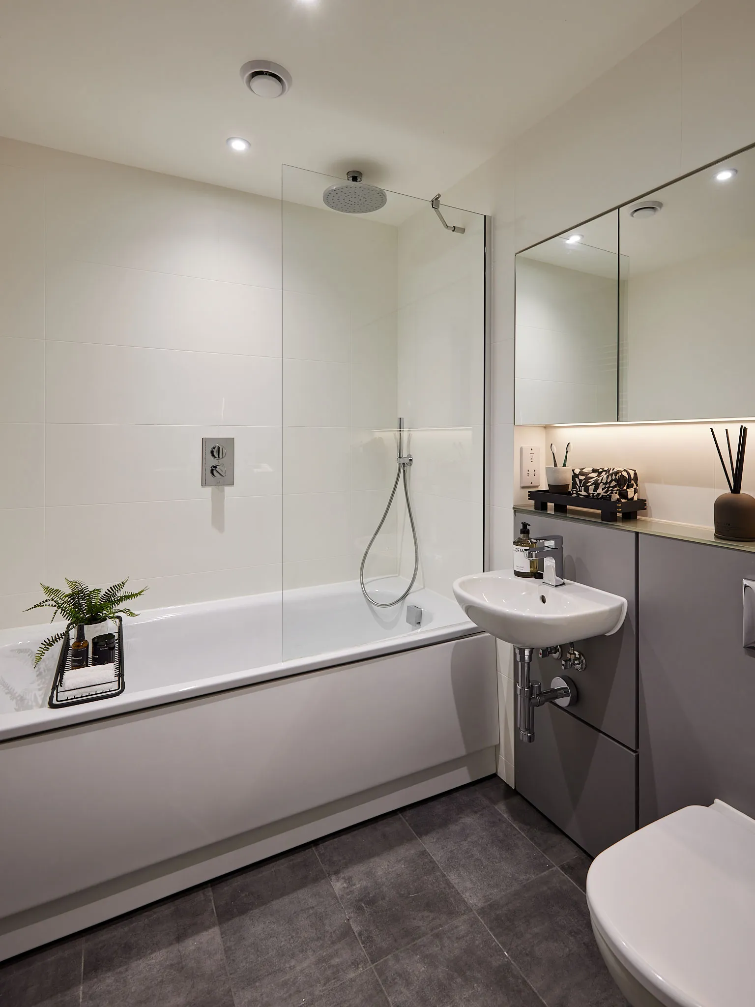      2 Bed Type 2H