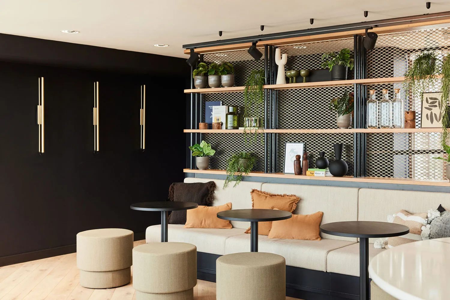      Residents' Lounge